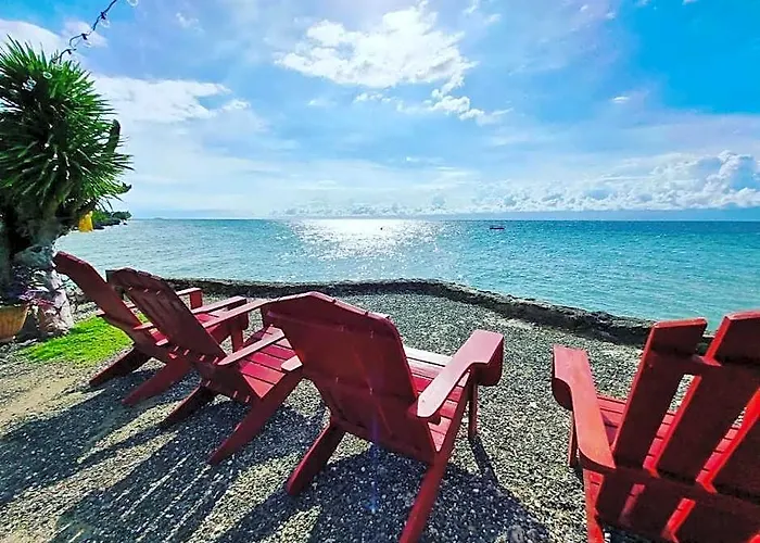 Hale Manna Coastal Gardens Moalboal