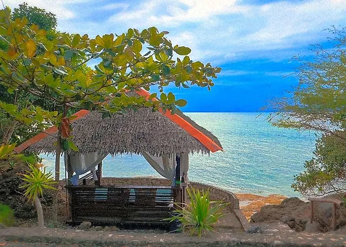 Hale Manna Coastal Gardens Moalboal