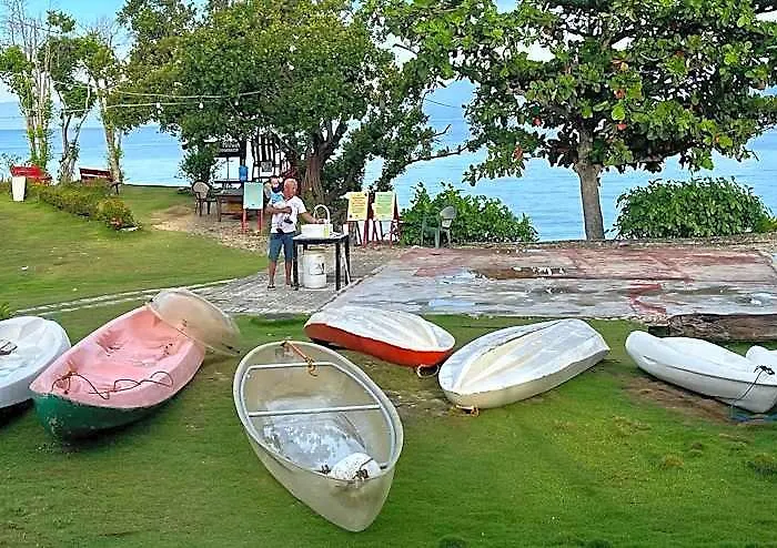 Hale Manna Coastal Gardens Hotell 3*